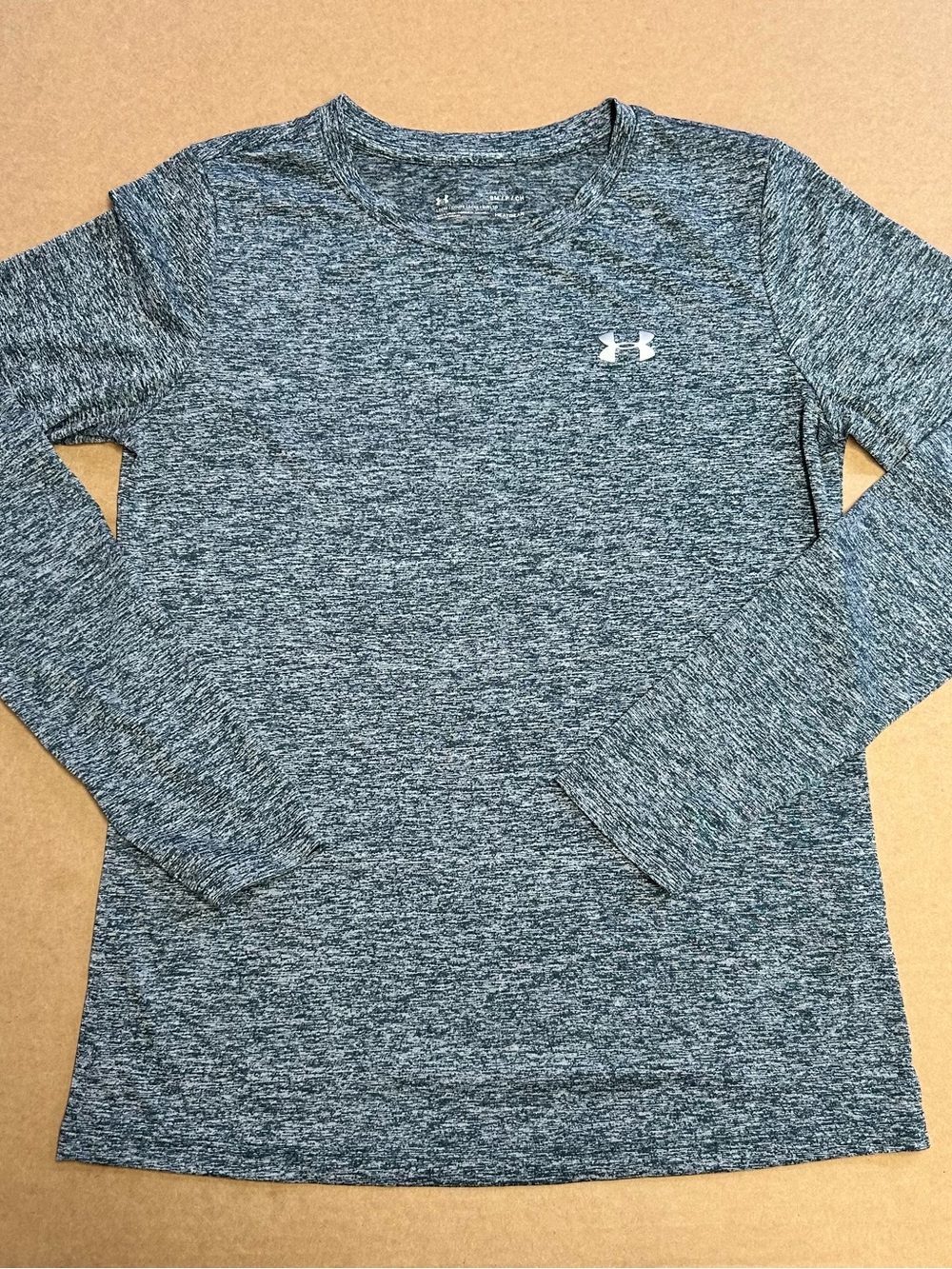 Under Armour Men’s Small Long Sleeve Heathered Navy/Gray Performance Tee